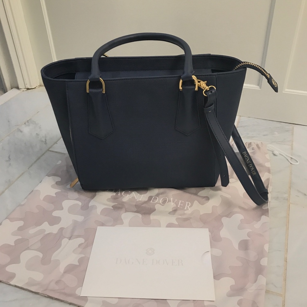 Dagne Dover Navy Tote | Wore Once